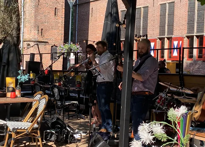 Gezellige Ruime Cottage, Prive, 2 Slaapkamers, Hond Welkom! Kemping *