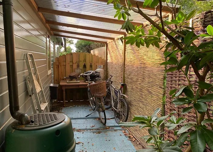 Kemping Gezellige Ruime Cottage, Prive, 2 Slaapkamers, Hond Welkom!